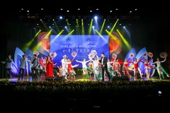 Concurso de canto promueve lazos de amistad Vietnam-China